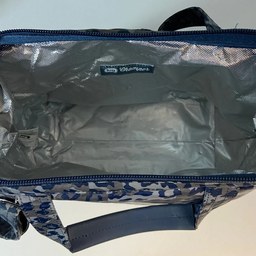 Lug Chomper Insulated Lunch Bag Blue Gray Leopard Crossbody Convertible Tote